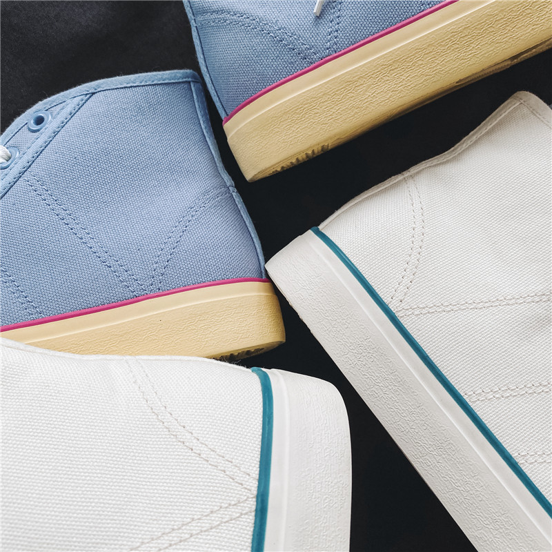 High-Top-Off-Aft-Canvas-Shoes-White-05.jpg