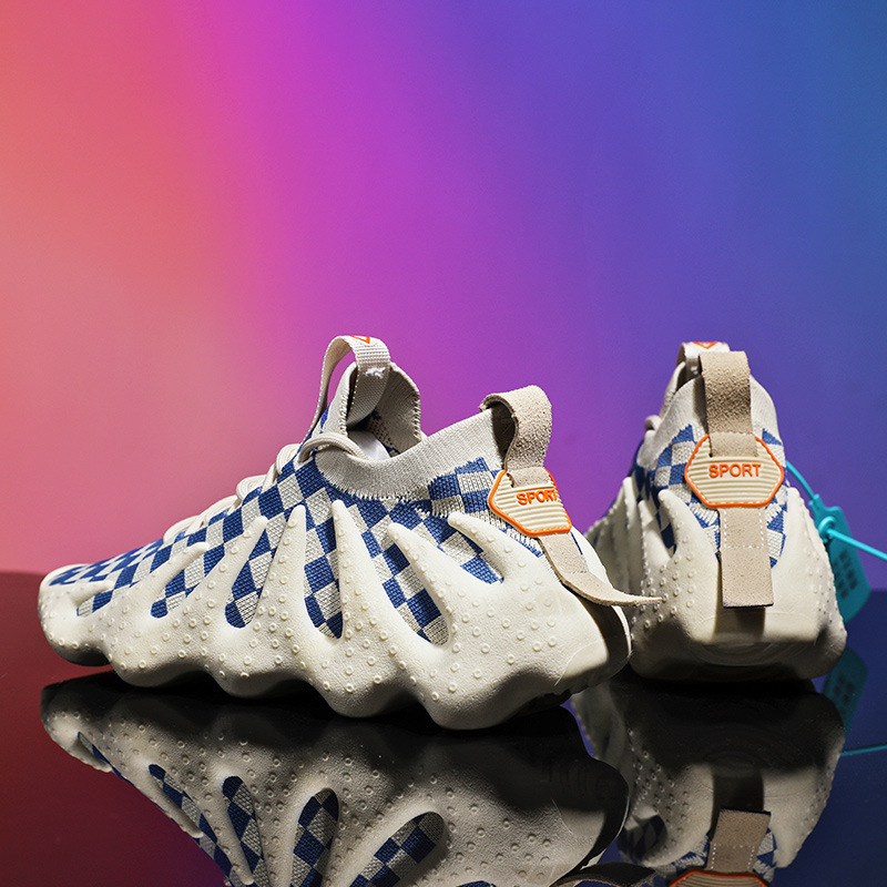 Men-Casual-Paw-Sneakers-01.jpg