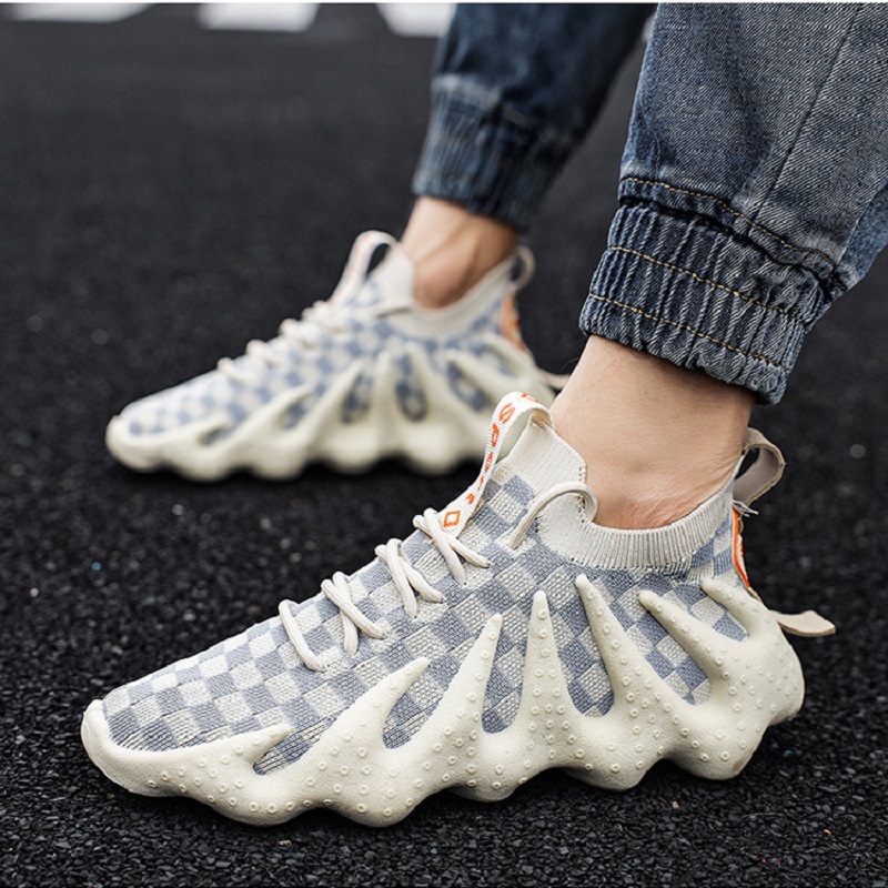 Men-Casual-Paw-Sneakers-04.jpg