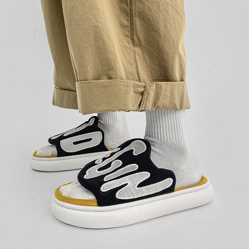 Men-Embroidery-Slippers-Black-03.jpg
