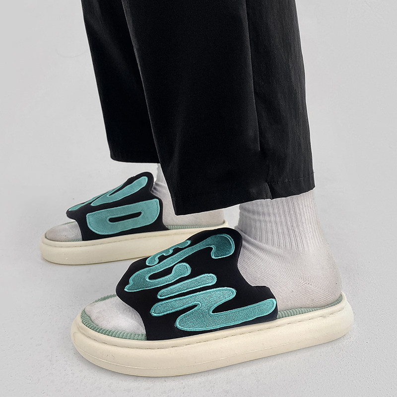 Men-Embroidery-Slippers-Blue-03.jpg