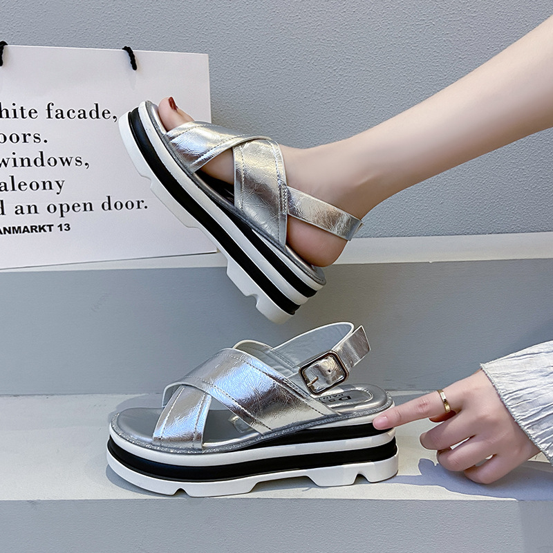 Women-Sandals_WD072595-2.jpg