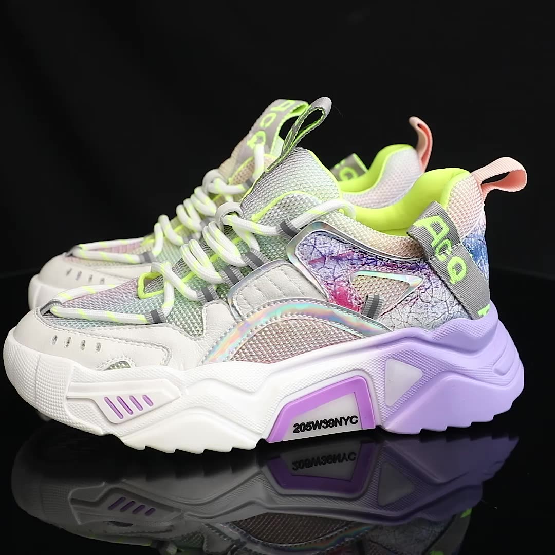 Women-Sneakers_WD014395-4.jpg